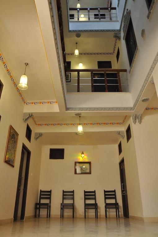 Hotel Lake Paradise Udaipur Quarto foto
